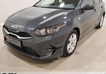 Kia ceed / Ceed 28.880 km 15.899 &euro; Dresden 01157
