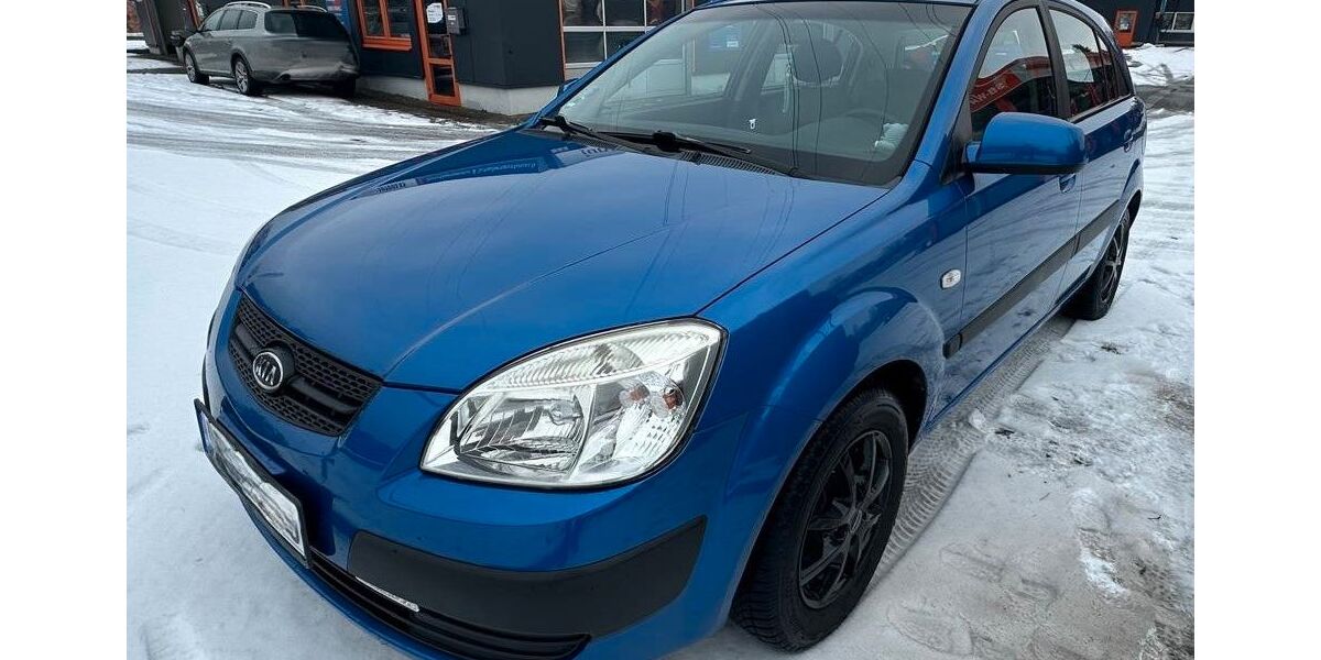 Kia Rio 98.600 km 3.900 &euro; Dohna OT Borthen 01809