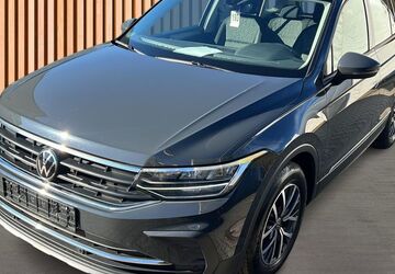 VW Tiguan 99.874 km 19.980 &euro; Dresden 01328