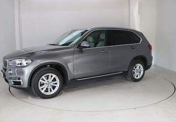 BMW X5 67.503 km 31.990 &euro; Dresden 01237