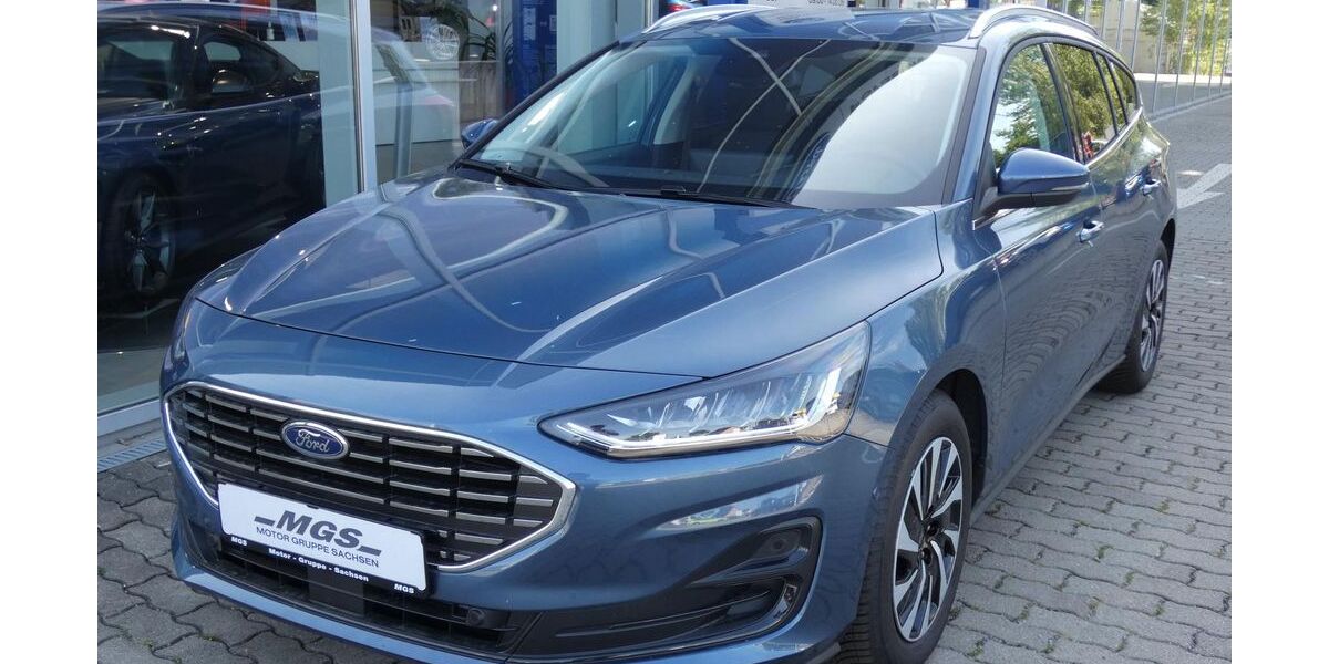 Ford Focus 5.999 km 25.990 &euro; Radebeul 01445