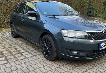 Skoda Rapid 181.000 km 7.500 &euro; Bannewitz 01728