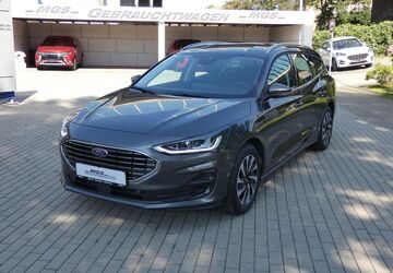 Ford Focus 23.500 km 22.950 &euro; Radebeul 01445