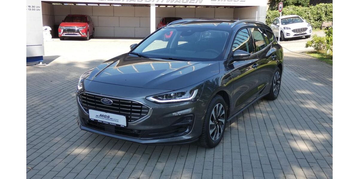 Ford Focus 23.500 km 22.950 &euro; Radebeul 01445