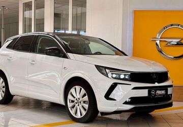 Opel Grandland (X) 9.729 km 23.495 &euro; Heidenau 01809