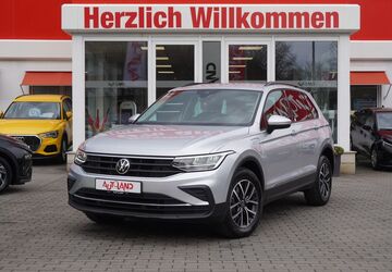 VW Tiguan 65.019 km 27.950 &euro; Dresden 01069