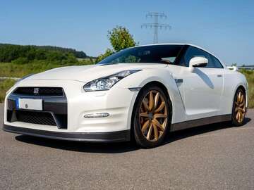 Gebrauchte Nissan G-TR