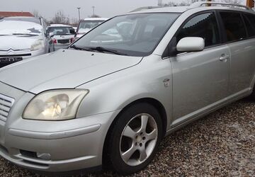 Toyota Avensis 536.000 km 750 &euro; Dresden 01219