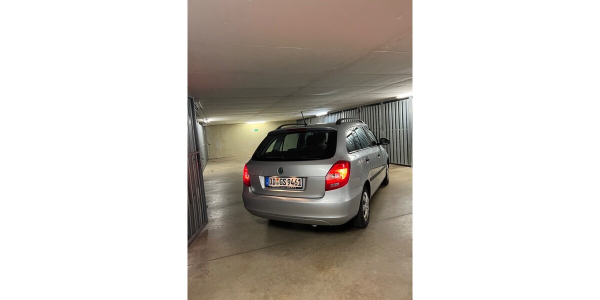 Skoda Fabia Kombi 152.000 km 4.999 &euro; Dresden 01067