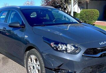Kia ceed Sportswagon 96.000 km 14.990 &euro; Königsbrück bei Dresden 01936