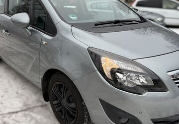 Opel Meriva 123.500 km 2.800 &euro; Bannewitz 01728