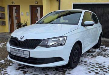 Skoda Fabia 41.750 km 9.950 &euro; Dippoldiswalde 01744