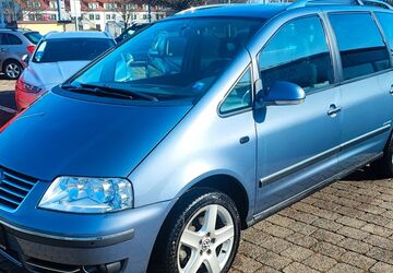 VW Sharan 302.542 km 3.333 &euro; Radeberg 01454