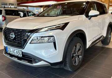 Nissan X-Trail 8.000 km 39.990 &euro; Dresden 01328