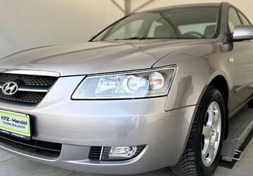 Hyundai SONATA 121.000 km 4.680 &euro; Dresden 01067