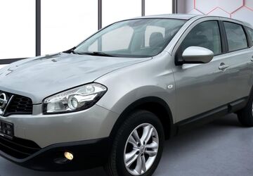 Nissan Qashqai 67.865 km 9.999 &euro; Dresden 01237