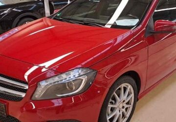 Mercedes-Benz A 180 124.500 km 9.900 &euro; Bannewitz 01728