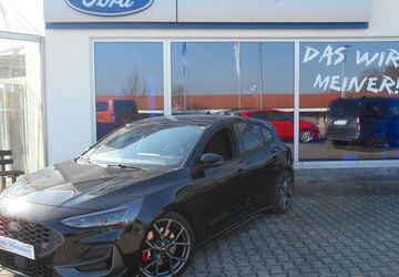 Ford Focus 13.448 km 34.990 &euro; Radeberg 01454