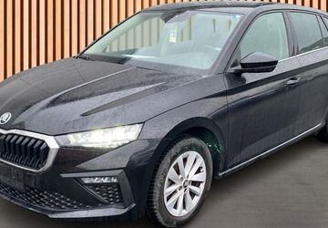 Skoda Scala 13.651 km 18.980 &euro; Dresden 01328