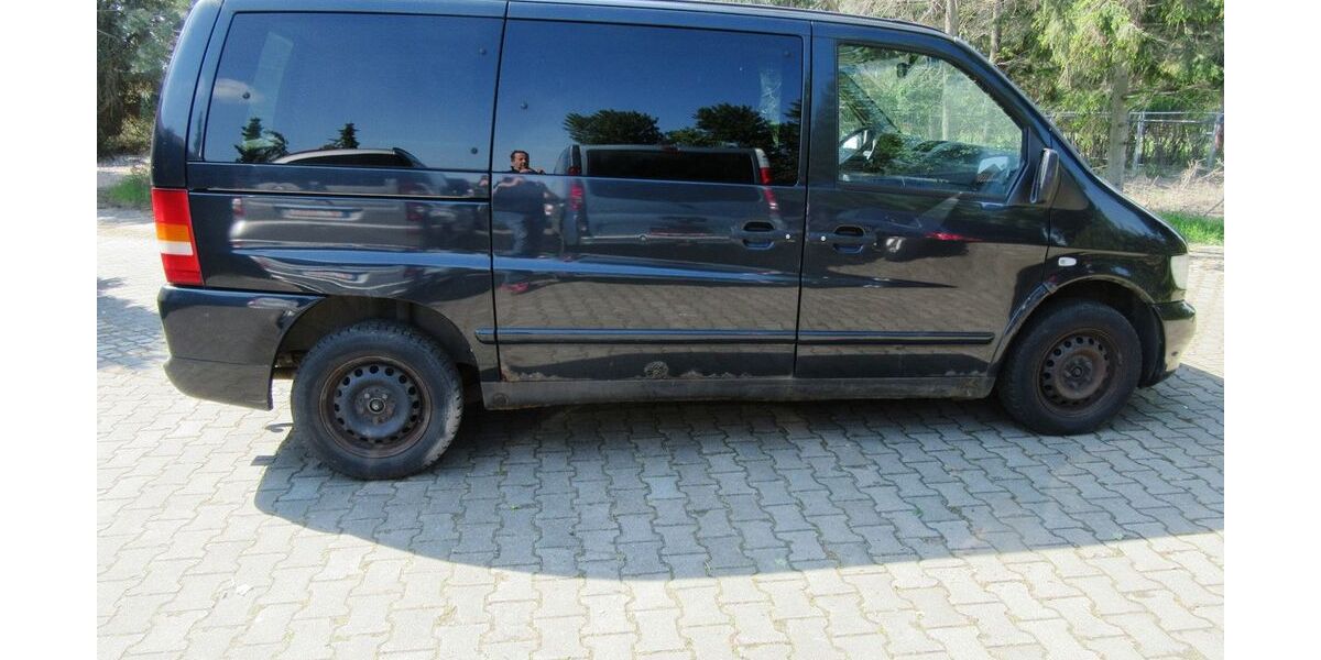 Mercedes-Benz Vito 273.000 km 1.499 &euro; Gröbern bei Meissen 01689