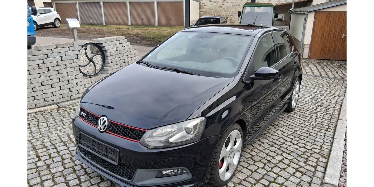 VW Polo 125.836 km 8.500 &euro; Dresden 01237