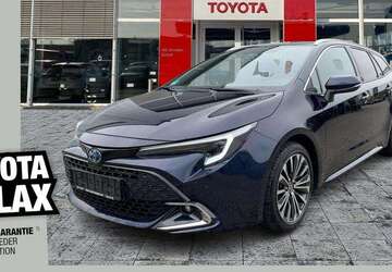 Toyota Corolla 10.855 km 30.490 &euro; Dresden 01139