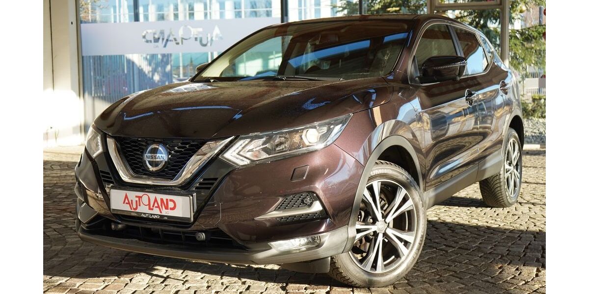 Nissan Qashqai 89.871 km 14.990 &euro; Dresden 01069