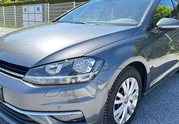 VW Golf 128.000 km 11.999 &euro; Dresden 01259