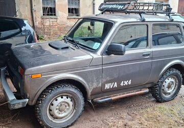 Lada Niva 33.100 km 15.700 &euro; Dippoldiswalde 01744