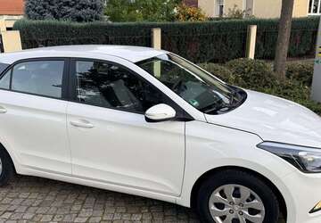Hyundai i20 97.300 km 7.900 &euro; Freital bei Dresden 01705
