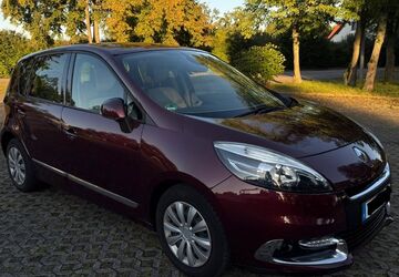 Renault Scenic 192.000 km 4.500 &euro; Pirna 01796