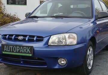Hyundai Accent 30.980 km 3.000 &euro; Dresden 01237
