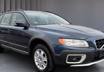 Volvo XC70 212.000 km 12.800 &euro; Dresden 01108