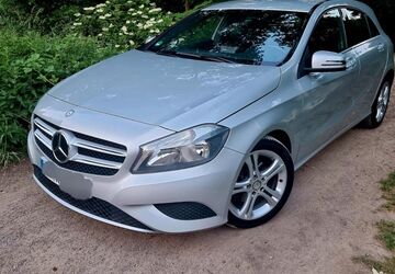 Mercedes-Benz A 180 149.000 km 8.999 &euro; Radebeul 01445