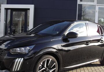 Peugeot 208 27.000 km 16.990 &euro; Meißen 01662