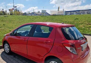 Toyota Yaris 20.005 km 8.700 &euro; Dresden 01069