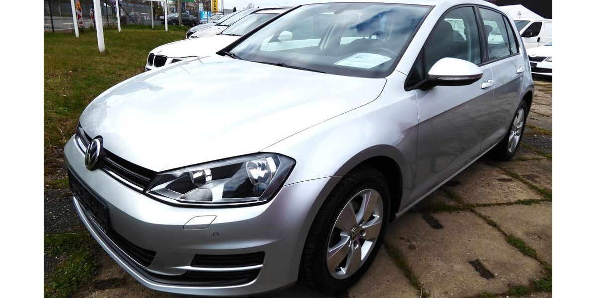 VW Golf 46.420 km 11.660 &euro; Dresden 01237