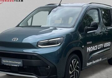 Toyota Proace City 17.500 km 29.990 &euro; Pirna 01796