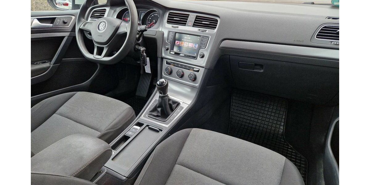 VW Golf Variant 1.6 TDI BMT 245.229 km 5.900 &euro; Wilsdruff 01723