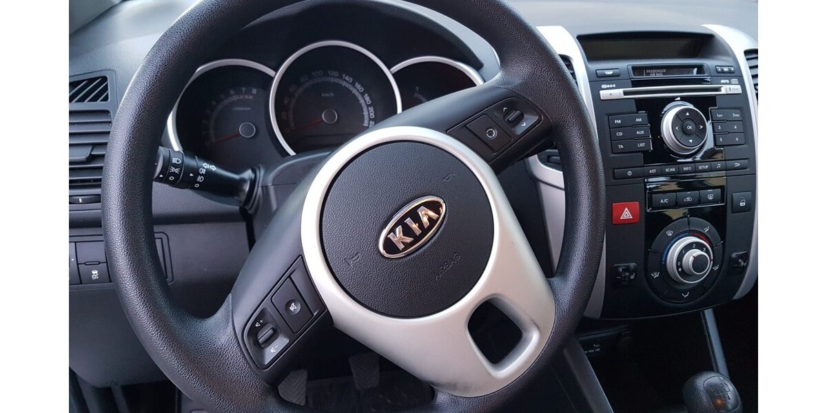 Kia Venga 101.000 km 7.500 &euro; Dresden 01067