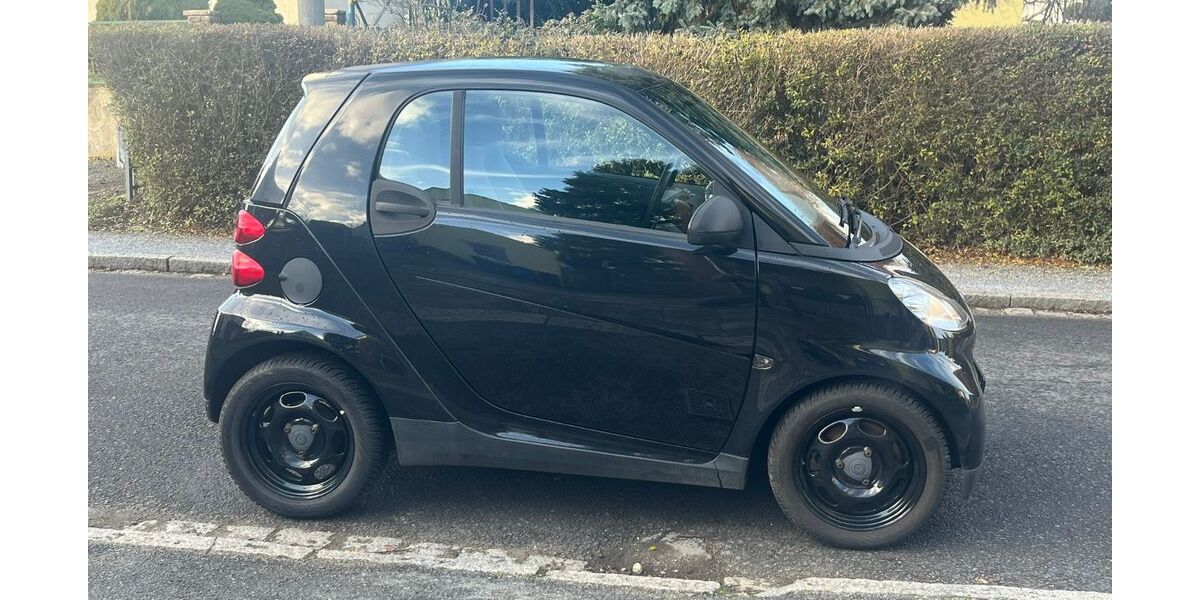 Smart ForTwo 92.240 km 4.700 &euro; Dresden 01109