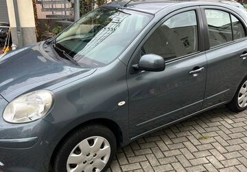 Nissan Micra 130.000 km 3.999 &euro; Dresden 01139