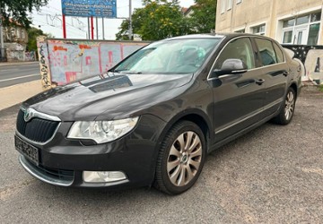 Skoda Superb 217.000 km 3.000 &euro; Dresden 01097