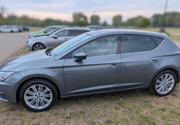 Seat Leon 35.000 km 15.000 &euro; Dresden 01309