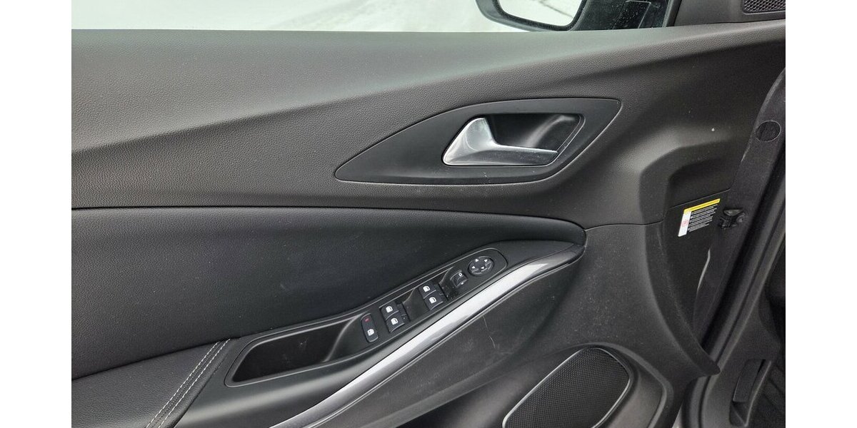 Opel Grandland X 1.2 Start/Stop 120 Jahre Navi/LED 38.696 km 10.900 &euro; Wilsdruff 01723