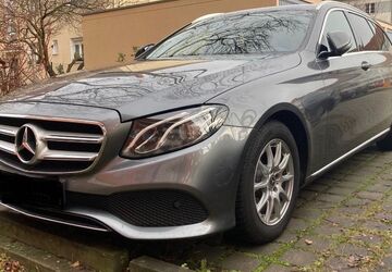 Mercedes-Benz E 220 140.000 km 20.500 &euro; Dresden 01237