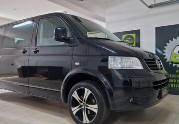 VW T5 Caravelle 158.000 km 17.999 &euro; Dresden 01139